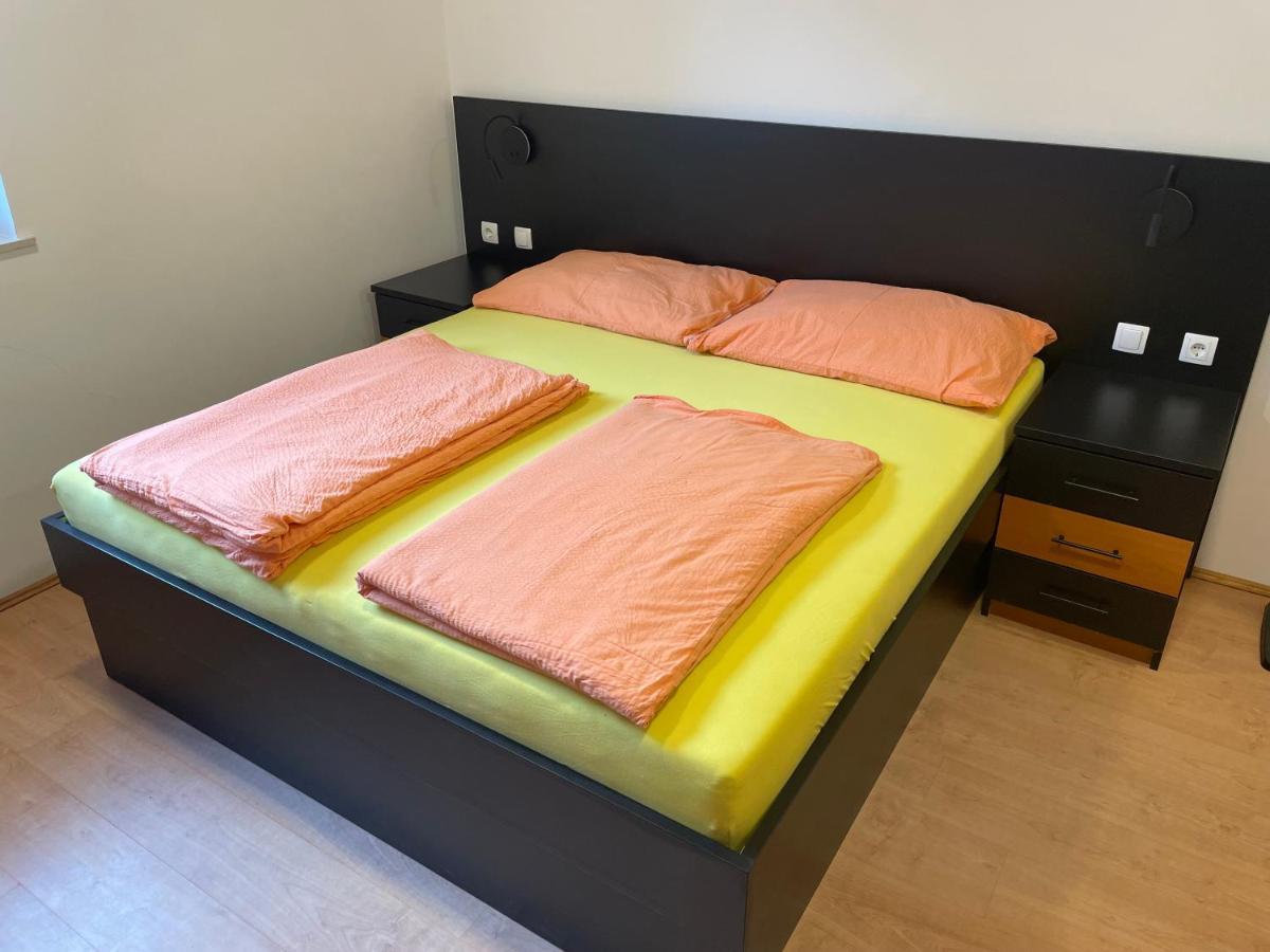 Room Aa Dravograd Exteriör bild